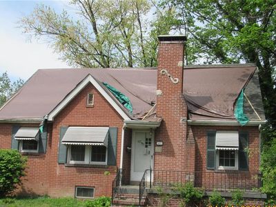 401 S High St, Belleville, IL, 62220