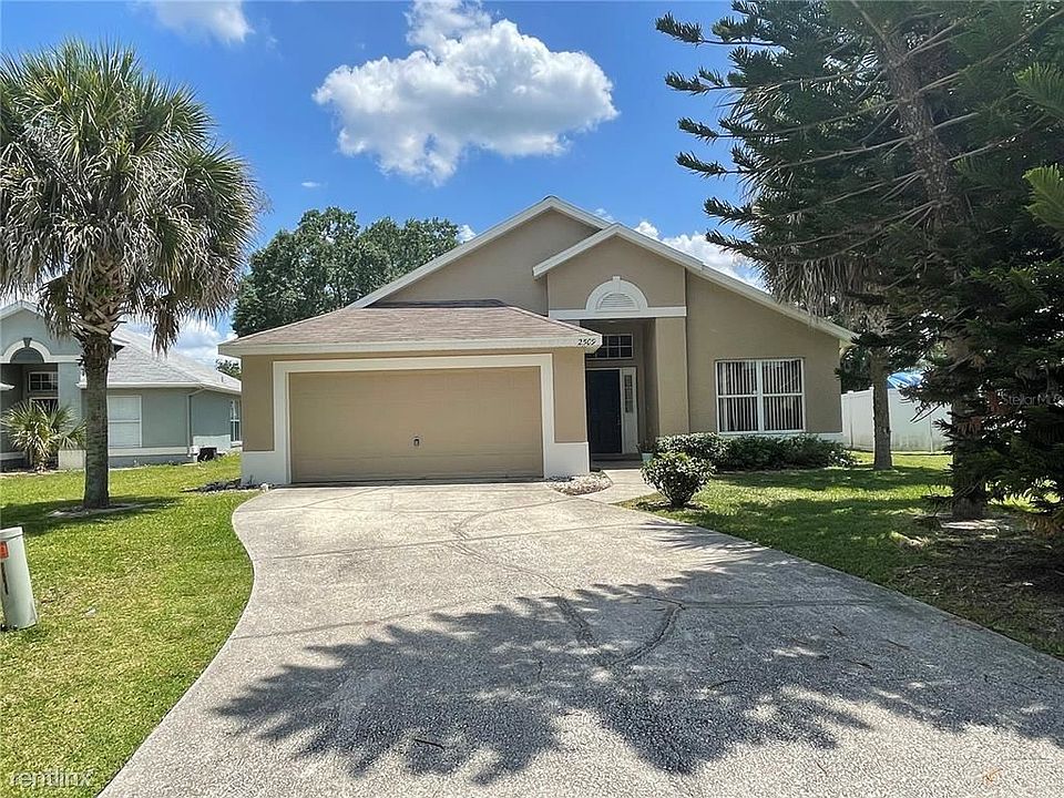1st image of 2509 Chatham Cir