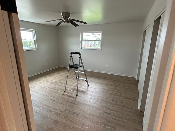 2nd image of 7903 Alexandria Pike #C