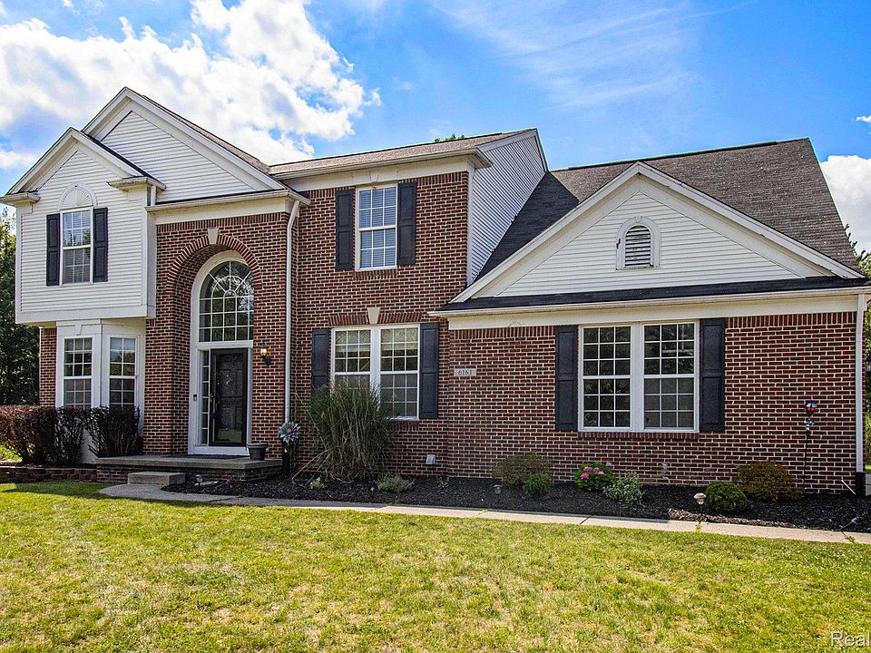1st image of 6161 Creekside Ct