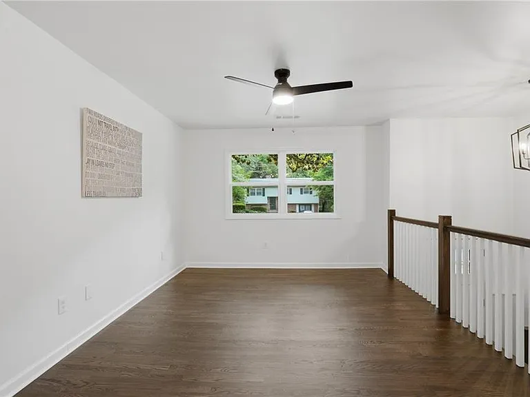 3270 Belfort Rd SE — Photo 8