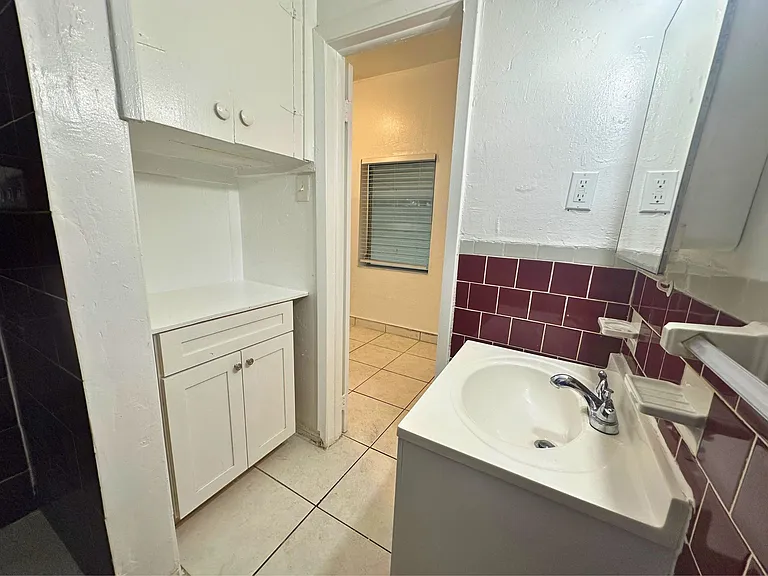 5733 Harding St #4 — Photo 6
