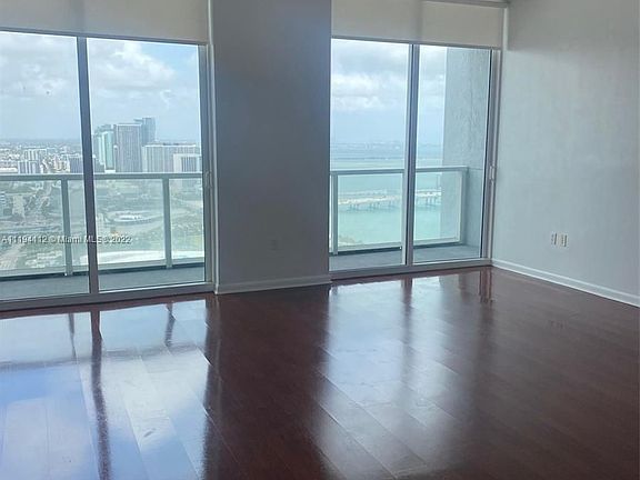2nd image of 244 Biscayne Blvd APT 4404