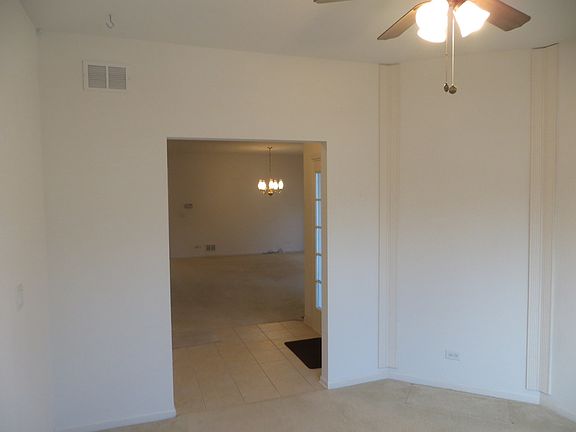 3rd image of 434 Enfield Ln