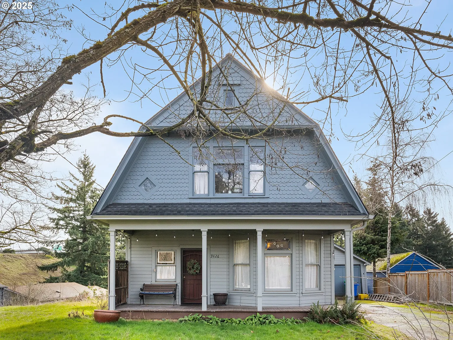 9426 NE Hancock Dr photo 1
