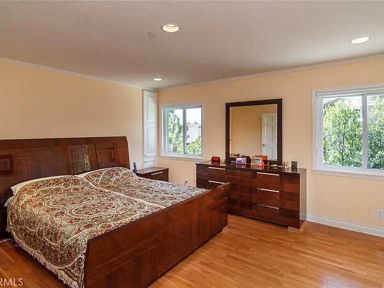 7019 Woodstone Pl — Photo 11