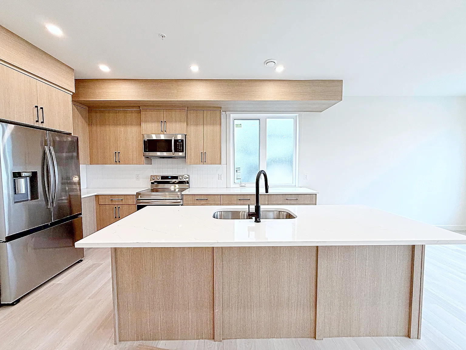 3708 Bow Anne Road NW, (8-Plex), Calgary - Unit 4 — Photo 2