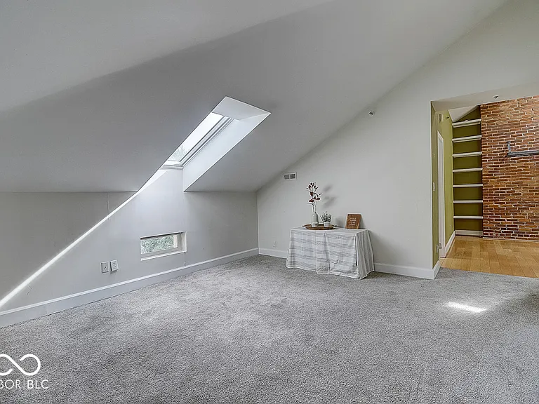 714 Buchanan St #18 — Photo 20