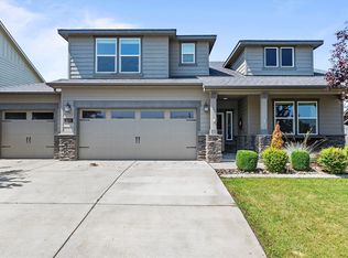 380 Wishkah Dr, Richland, WA 99352