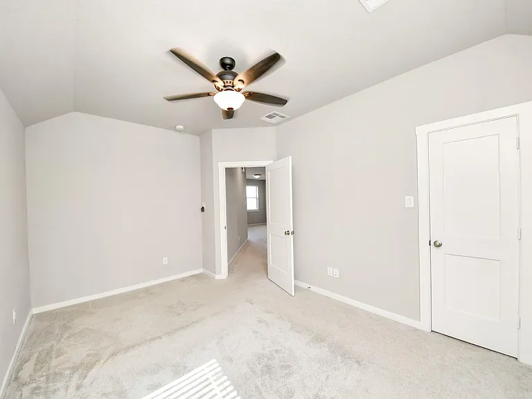 24754 Levante Dr — Photo 19