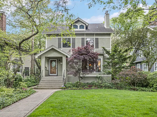 810 Milburn St, Evanston, IL 60201