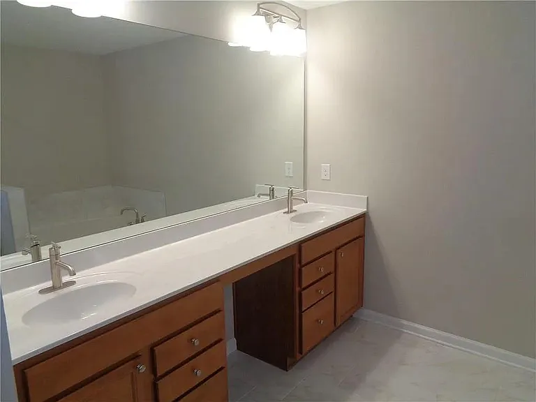 669 Lansing Grove Way — Photo 18