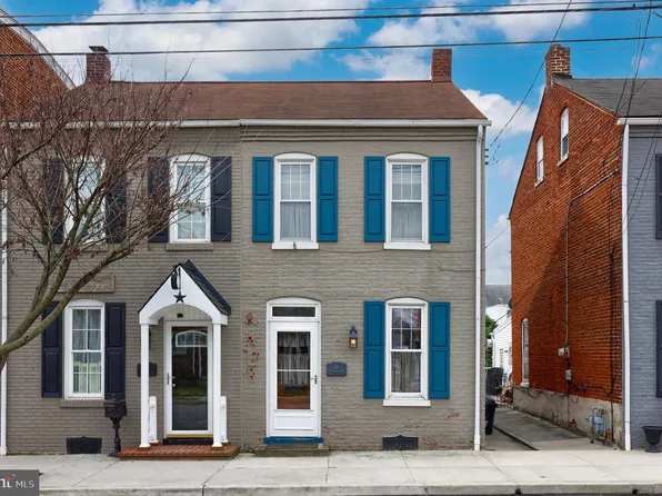 44 S 8th St, Columbia, PA 17512