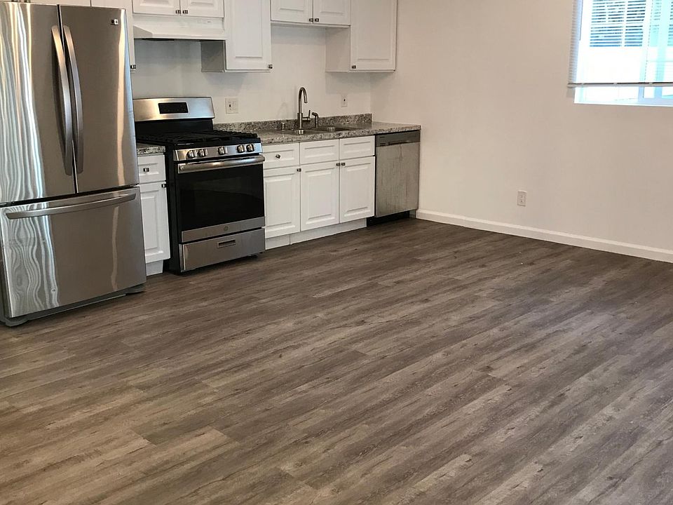 1st image of 5041 Alhama Dr #1