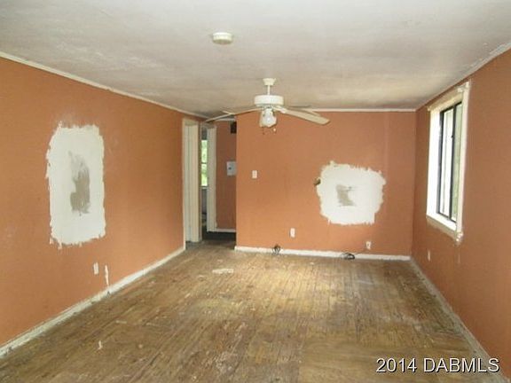 5th image of 864 Bryant St