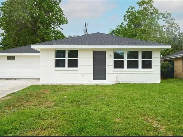 2844 Somerset Dr, New Orleans, LA 70131