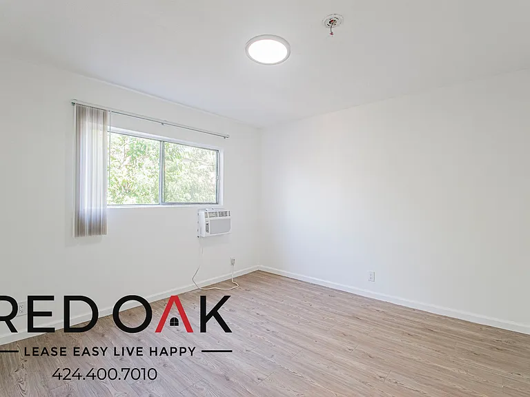 8118 S Western Ave #2 — Photo 10