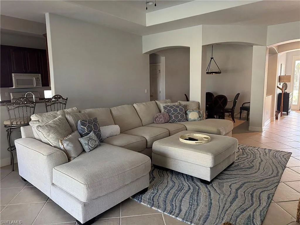 Miromar Lakes Beach And Golf Club — Photo 1