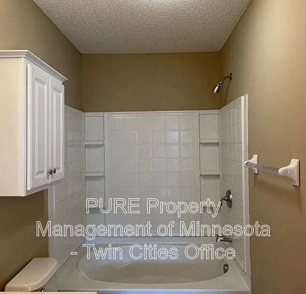 3152 Legacy Ln — Photo 15