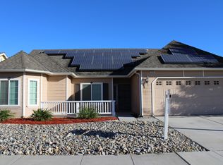 986 Tranquility Ct, Lemoore, CA 93245