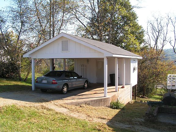Carport next to home