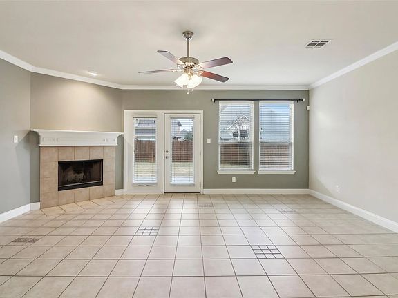 3rd image of 3813 Edward Dr