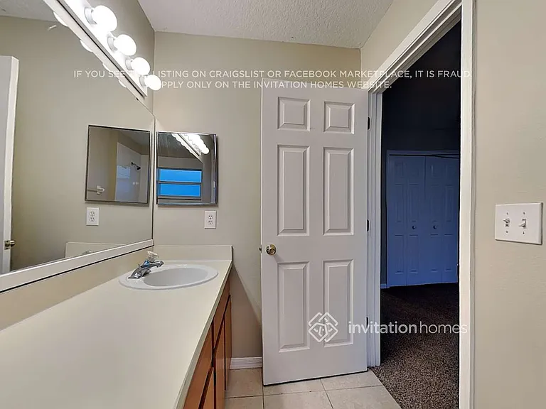 2411 Cedarfield Ln — Photo 14