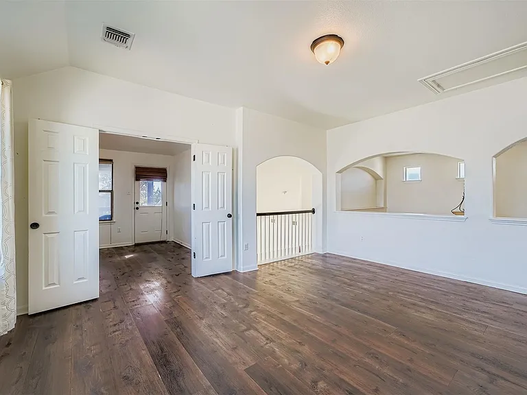 212 Great Circle Cv — Photo 17