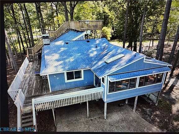 5th image of 1062 Gum Thicket Rd