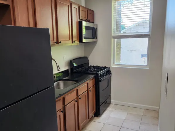 4234 Edson Pl NE APT 3, Washington, DC 20019