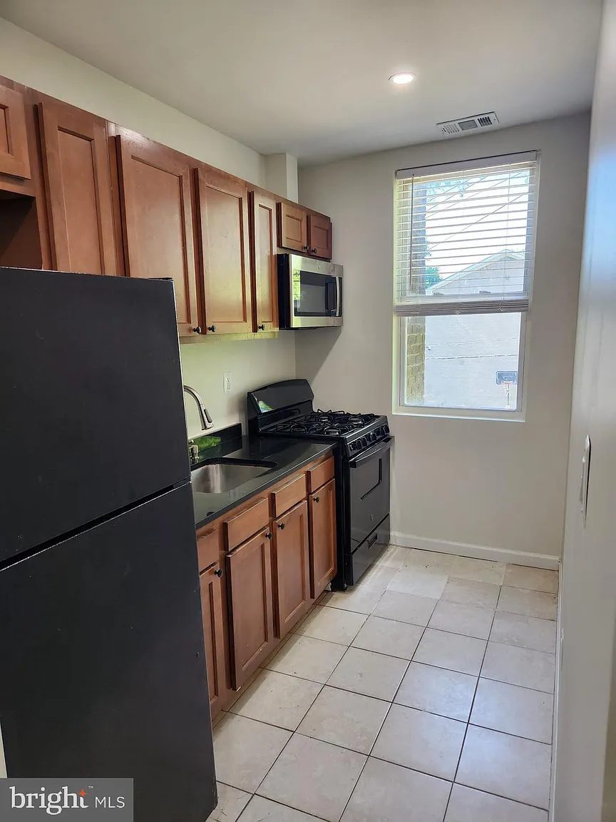 4234 Edson Pl NE APT 3 photo 1