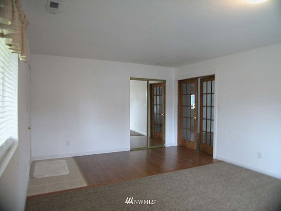 2nd image of 6721 East Boulevard NE