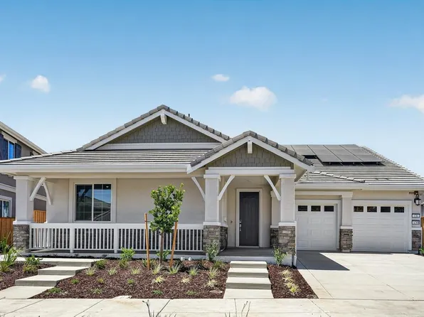 136 Golden Gate Ln, Vacaville, CA 95687