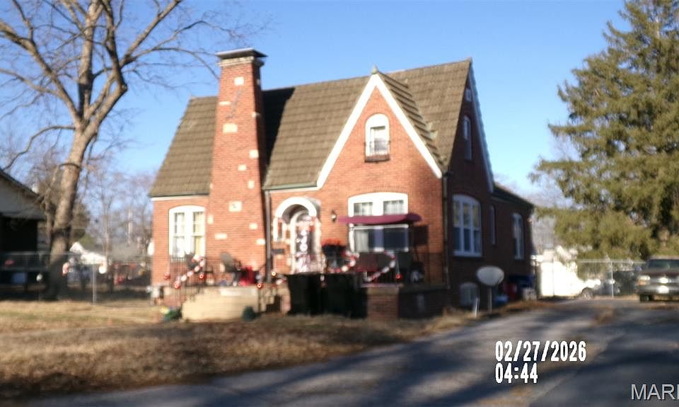 1st image of 807 Gass Ave