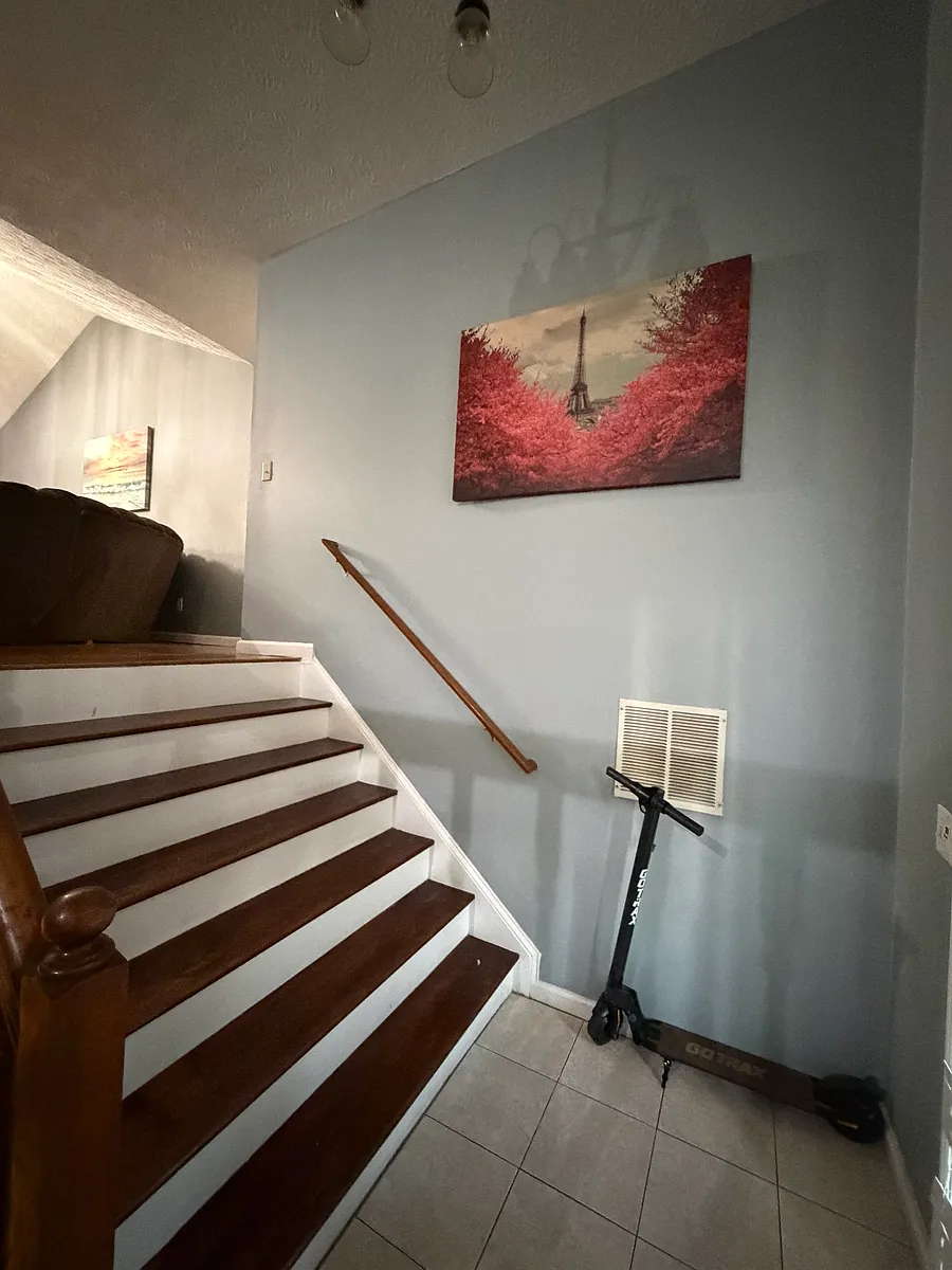 Building Photo - 705 Paces Landing Ct