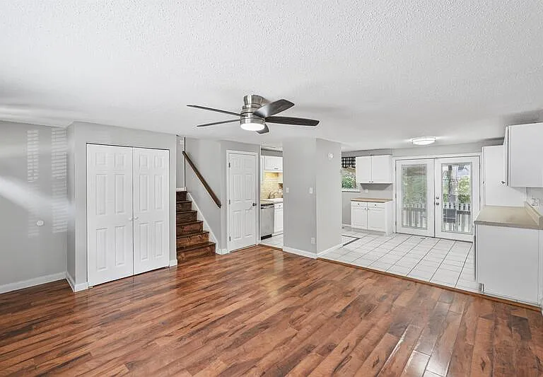 4317 Twin Pines Dr — Photo 3