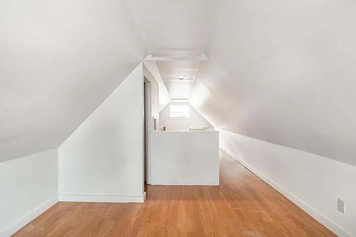 27 Astor St #2 — Photo 10