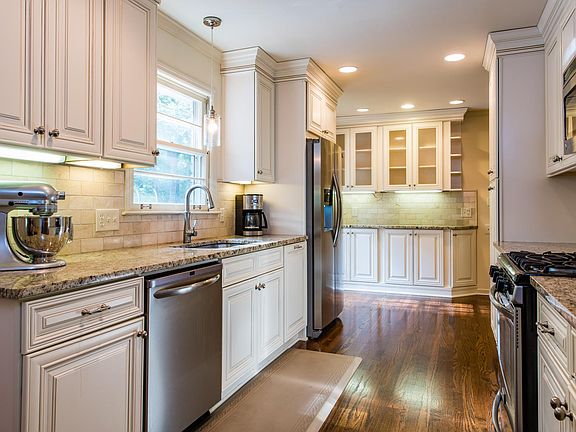 Kitchen shot from dining area