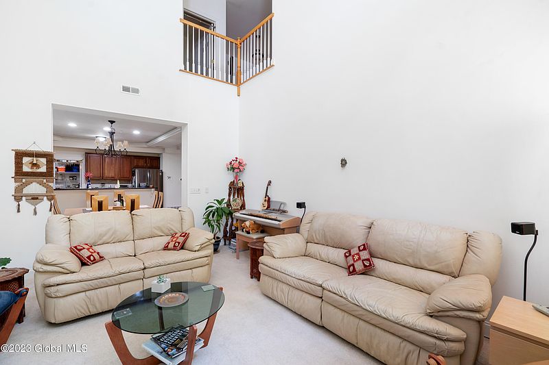 5th image of 103 Vly Pointe Drive