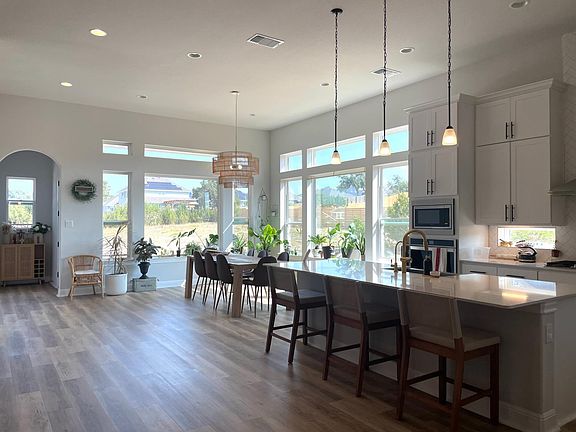 5th image of 1936 Halflinger Ln