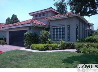 2310 Lagoon View Dr, Cardiff, CA 92007