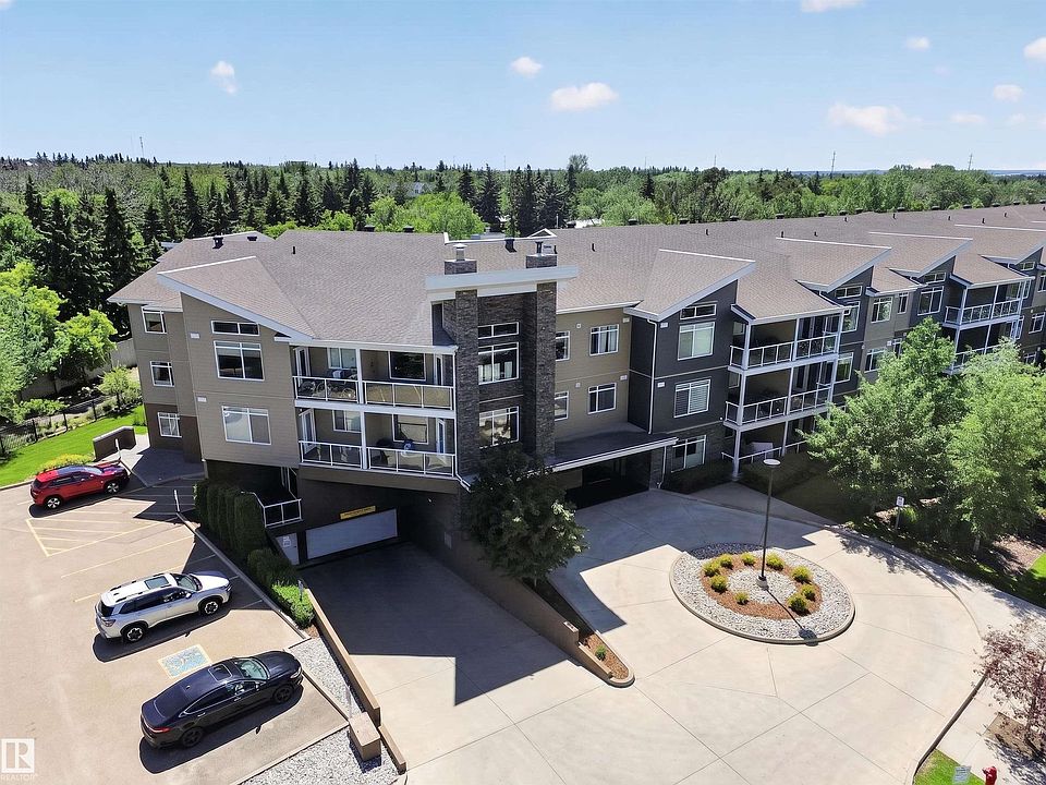 1st image of 279 Wye Rd #309