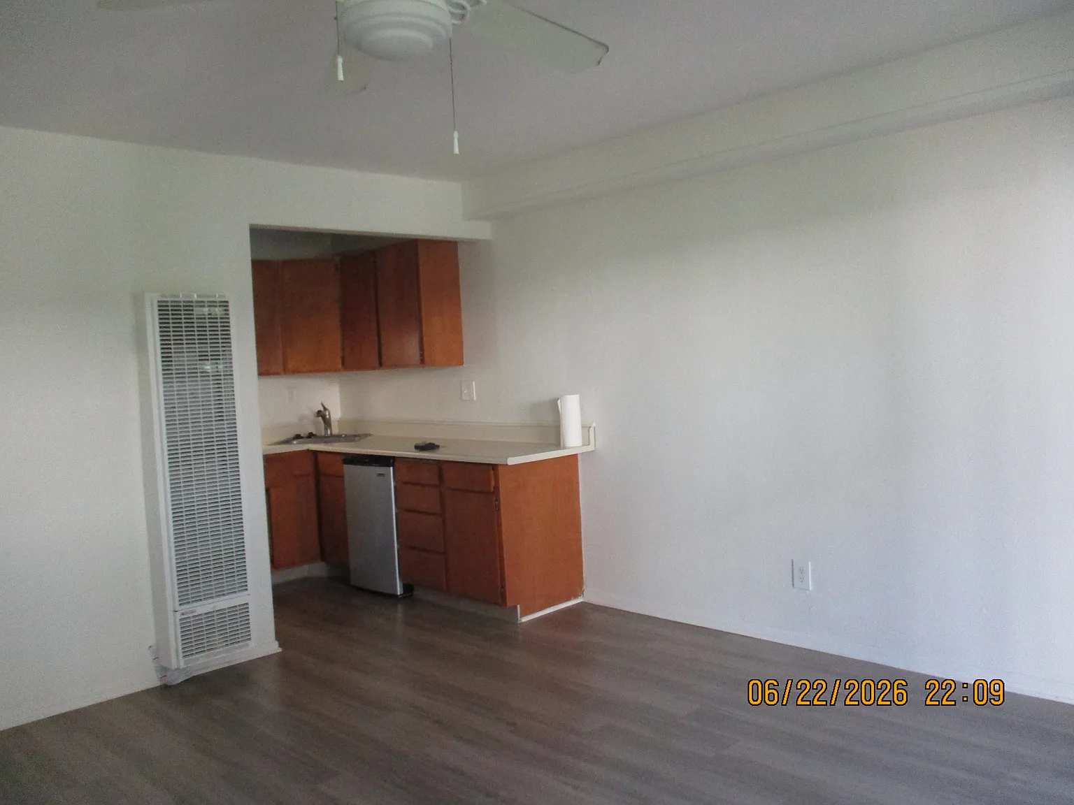 Studio, 410 sqft, $1,650 — Photo 3