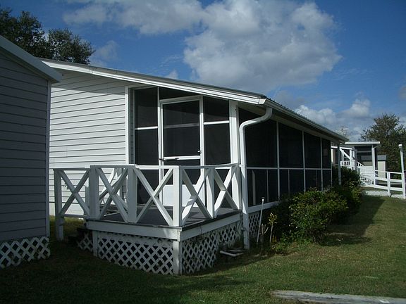 2nd image of 441 Lagoon Ct