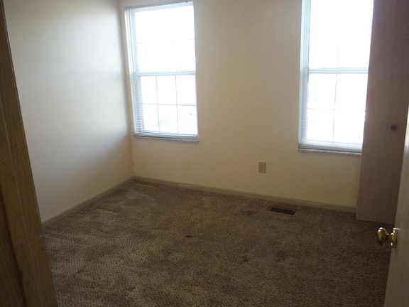 5th image of 3297 Westerville Woods Dr