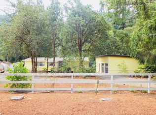 22147 N Umpqua Hwy, Glide, OR 97443