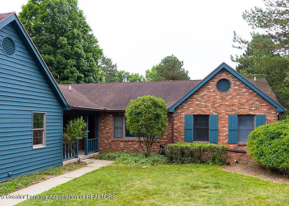 2545 Koala Dr, East Lansing, MI 48823 | Zillow