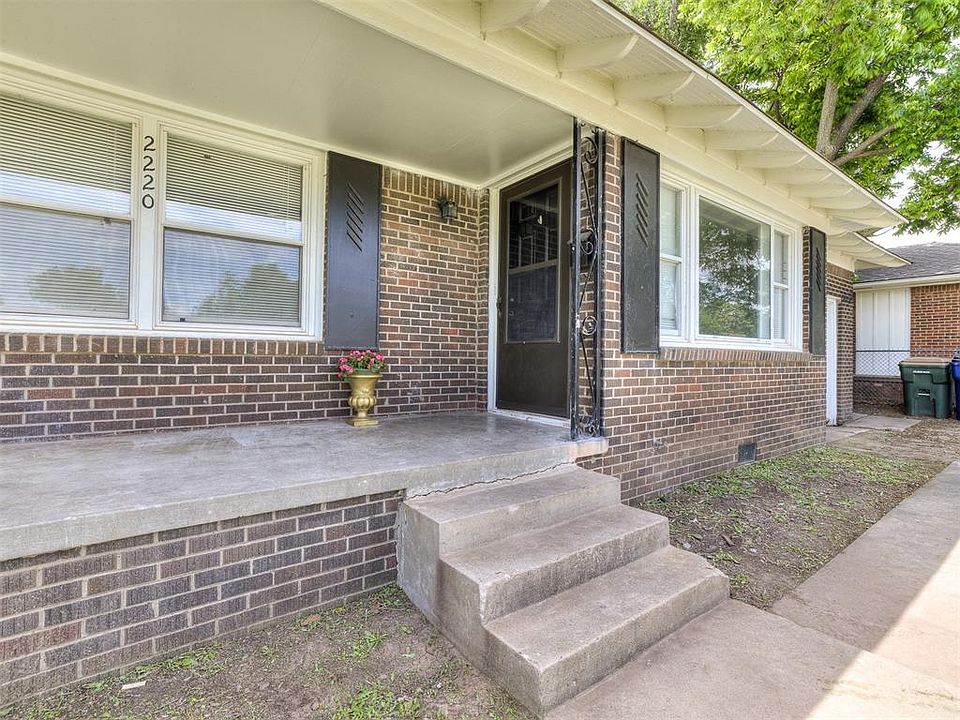 1st image of 2220 Hasley Dr