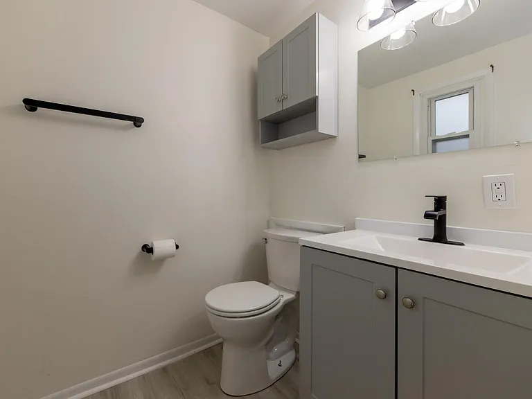 8752 S Spring Valley Park Dr — Photo 14