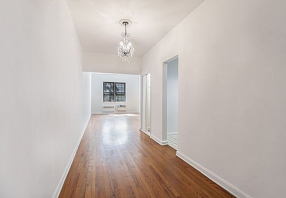 5th image of 333 E 54th St APT 4F